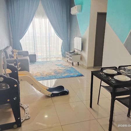Ezhome Mesahill Nilai Exterior foto