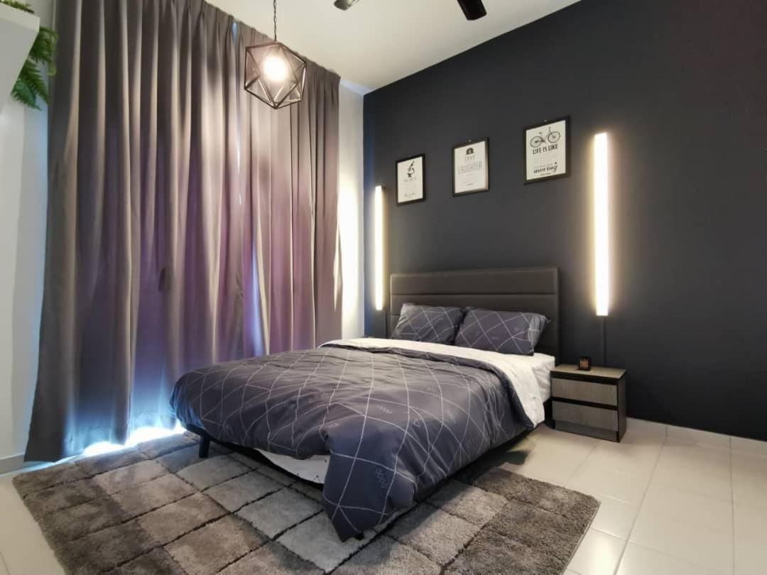 Ezhome Mesahill Nilai Exterior foto
