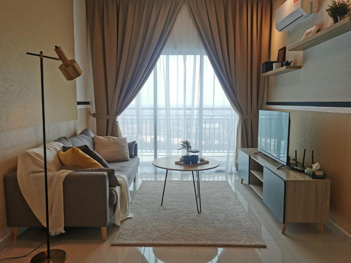 Ezhome Mesahill Nilai Exterior foto