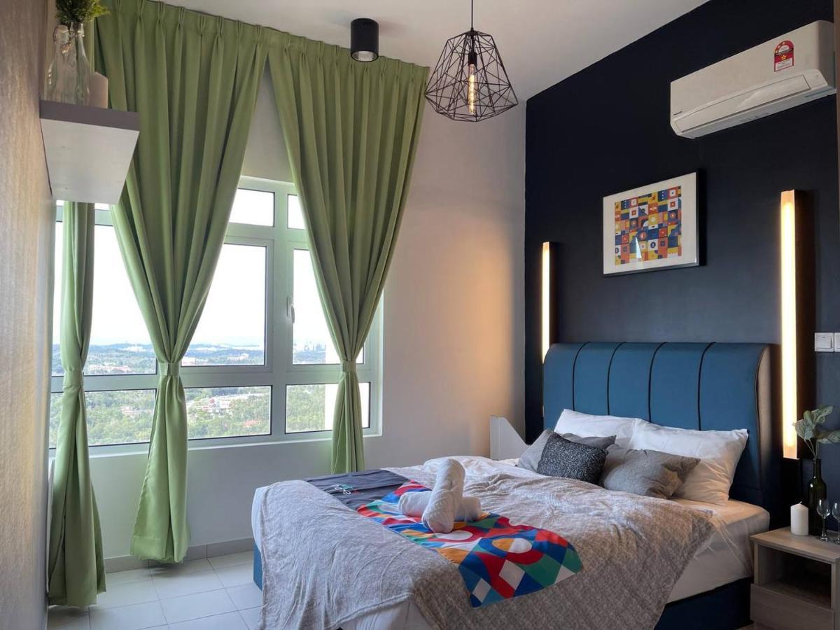 Ezhome Mesahill Nilai Exterior foto