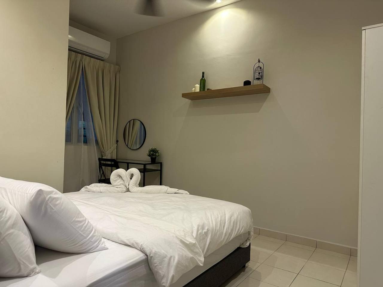Ezhome Mesahill Nilai Exterior foto