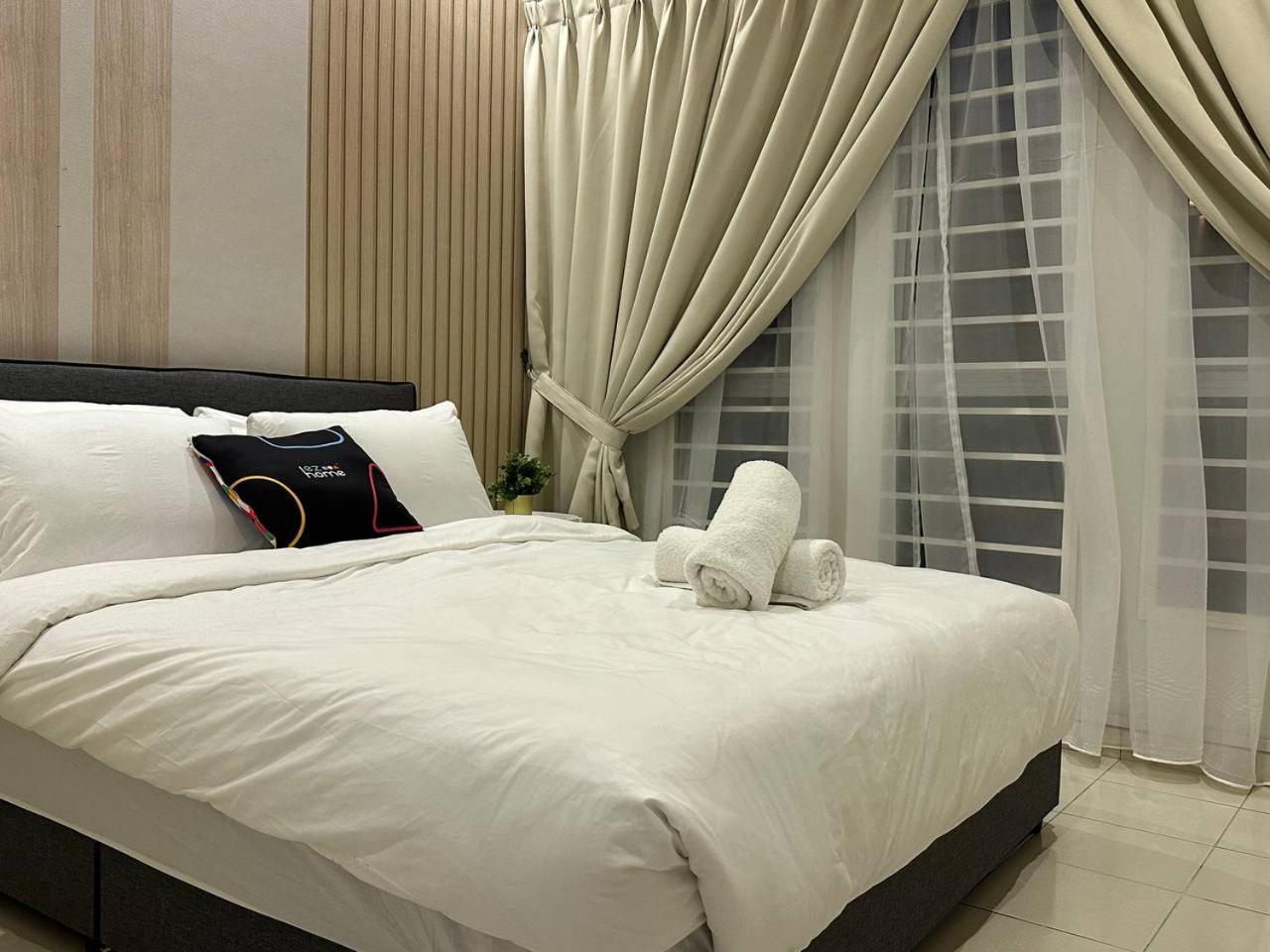 Ezhome Mesahill Nilai Exterior foto
