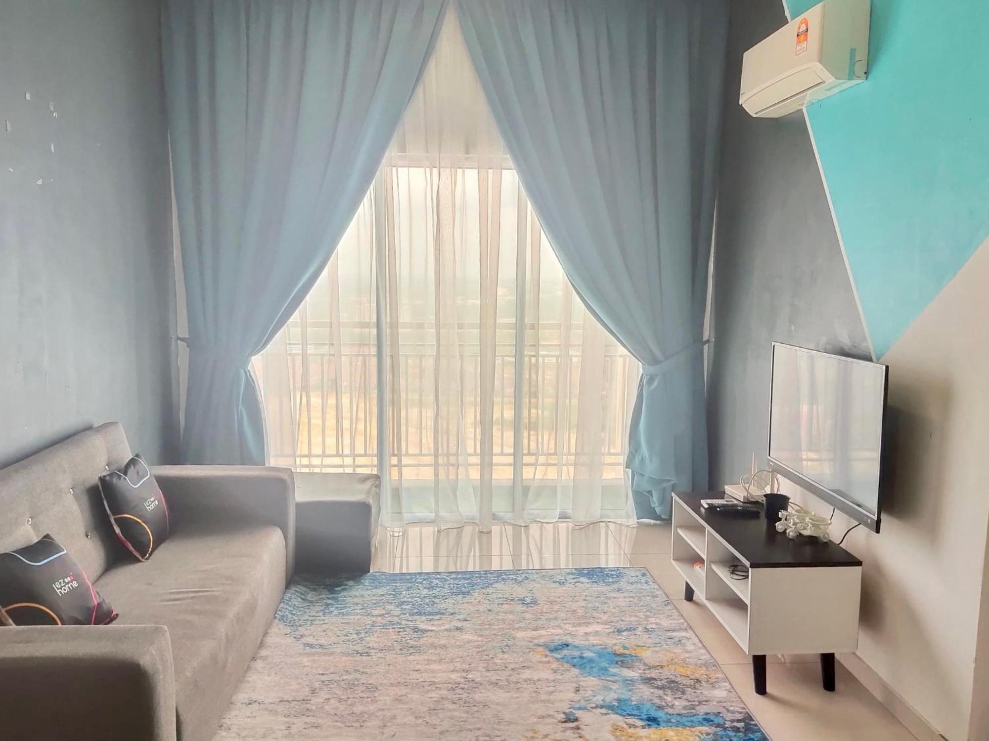 Ezhome Mesahill Nilai Exterior foto